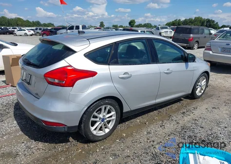 2015 Ford Focus Se z USA, uszkodzony, nr VIN 1FADP3K23FL307317